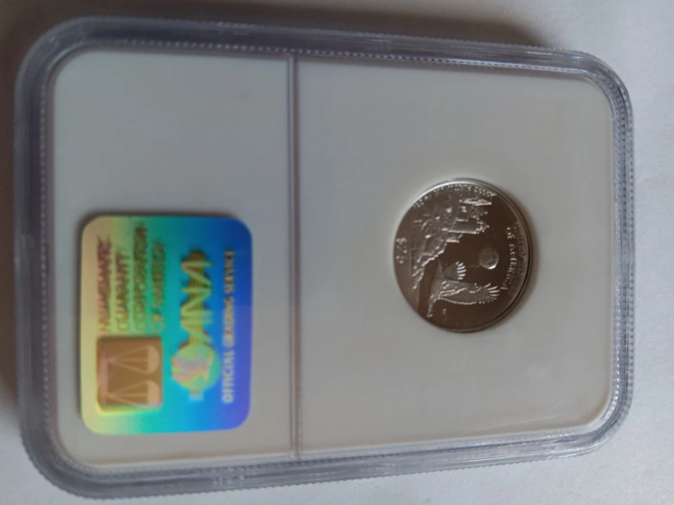 1998-W PF-69 UCAM $25 platino, estatua de la libertad, 1/4 oz. American Eagle. UNC. Foto 2 de 4