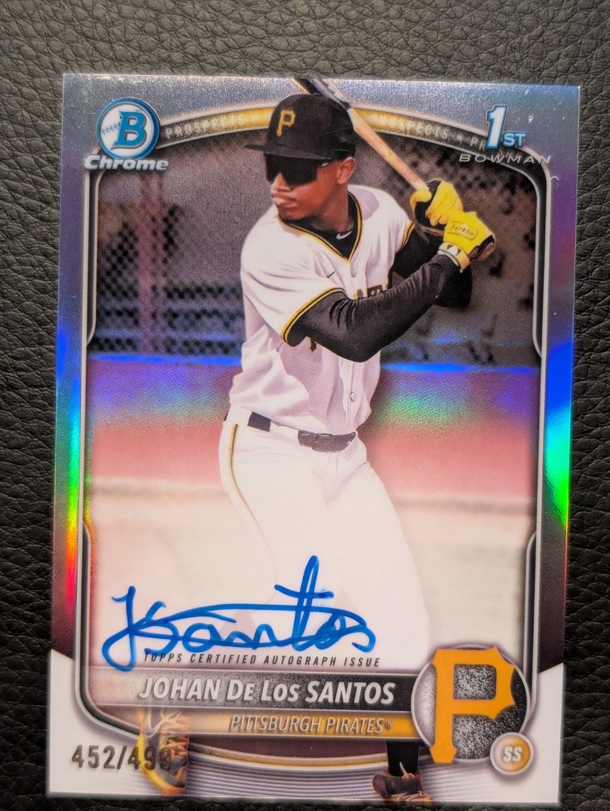 2025 Bowman Chrome 1st Auto Johan De Los Santos #CPA-JDLS Refractor /499 Pirates