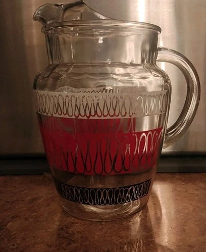 VTG 4 Qt Anchor Hocking Pitcher w Ice Lip Red white Black squiggles