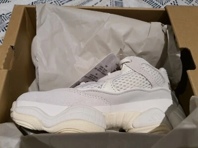 Yeezy 500 Salt END