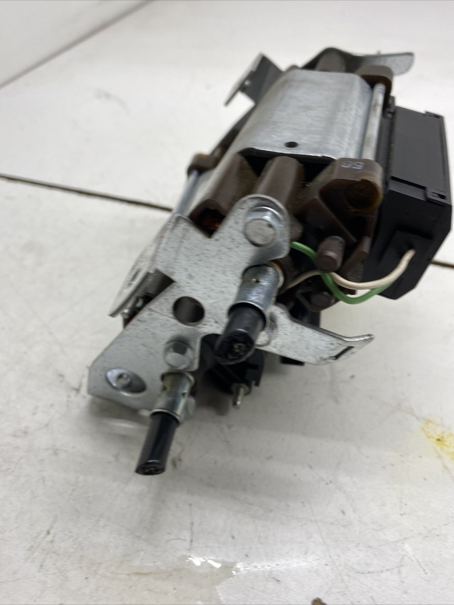 67318352193 67.31-8352193 0130008089 17td seat motor regulator  
