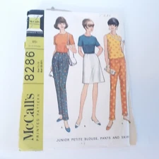 McCalls 8286Junior Petite Blouse Pants Shirt Pattern Size 11-13 Bust 33-33.5 Cut