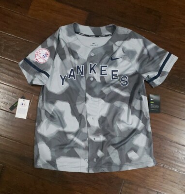 yankees camo jersey