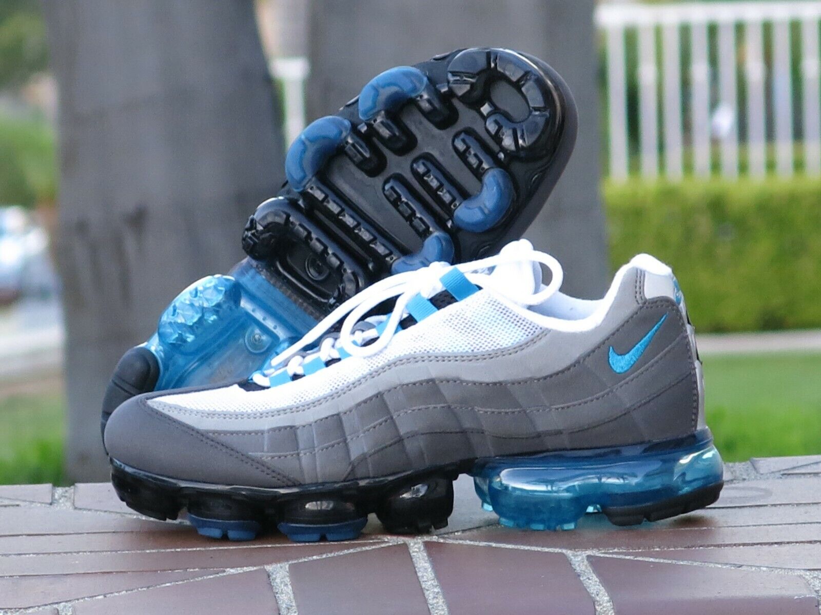 NIKE AIR VAPORMAX95