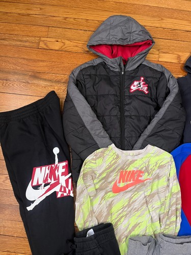 Boys Size Medium Lot Under Armour YMD Nike Adidas 25PCS! Tops Pants Shorts - Picture 8 of 15