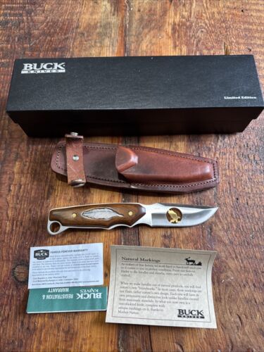 BEAUTIFUL BUCK CUSTOM #403 FEATHER INLAY KNIFE NEVER USED IN BOX