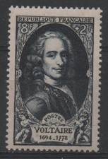 FRANCE 1949 : N° 854 CÉLÉBRITÉ DU 18ᵉ SIÈCLE.VOLTAIRE NEUF** TB