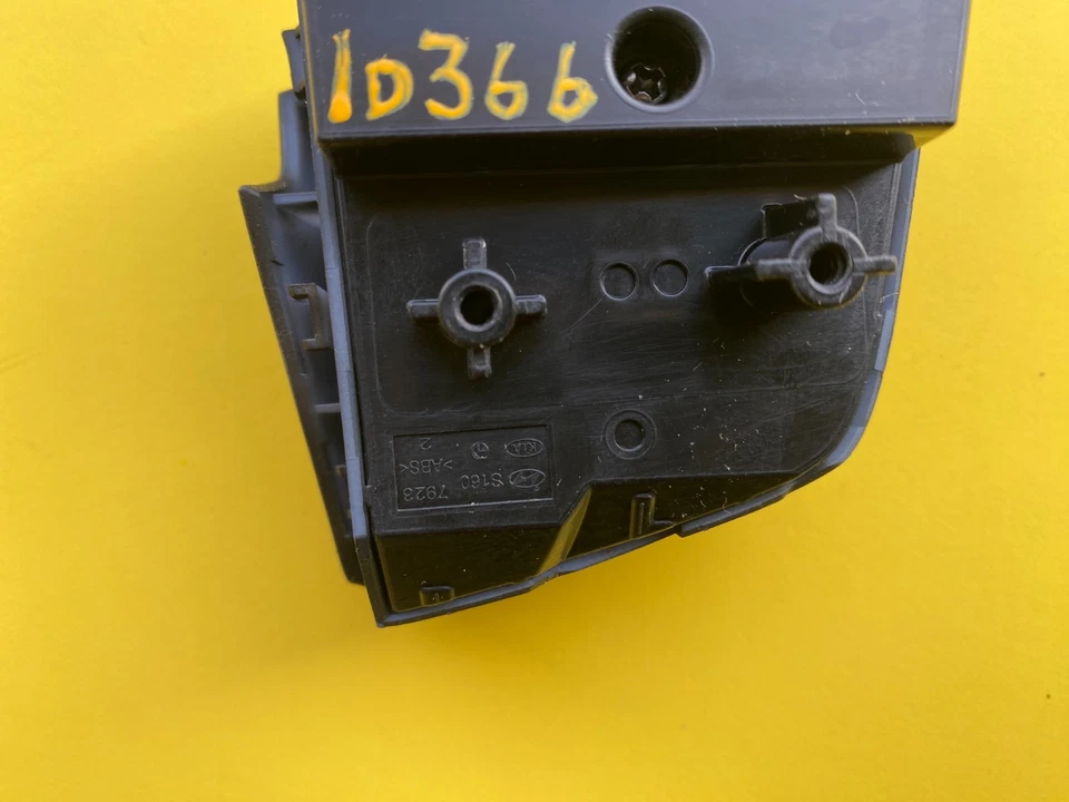2015-2016 HYUNDAI GENESIS STEERING WHEEL CRUISE CONTROL SWITCH OEM 96700-B1000 - Image 4 of 4