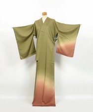 Kimono / Yuzen Edo-Komon Silk Homongi Kimono in Olive Gradation / K2512112