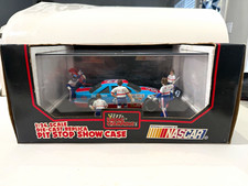 Richard Petty 43 STP Racing Champions 1:24 Pit Stop Showcase NASCAR