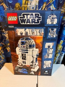LEGO Star Wars: R2-D2 (10225) .... new & sealed 