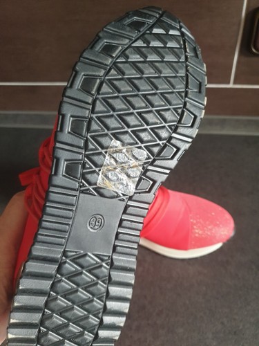 Damen Schuh - Sneaker - in tollem Rot - Gr. 39 - Bild 3 von 3