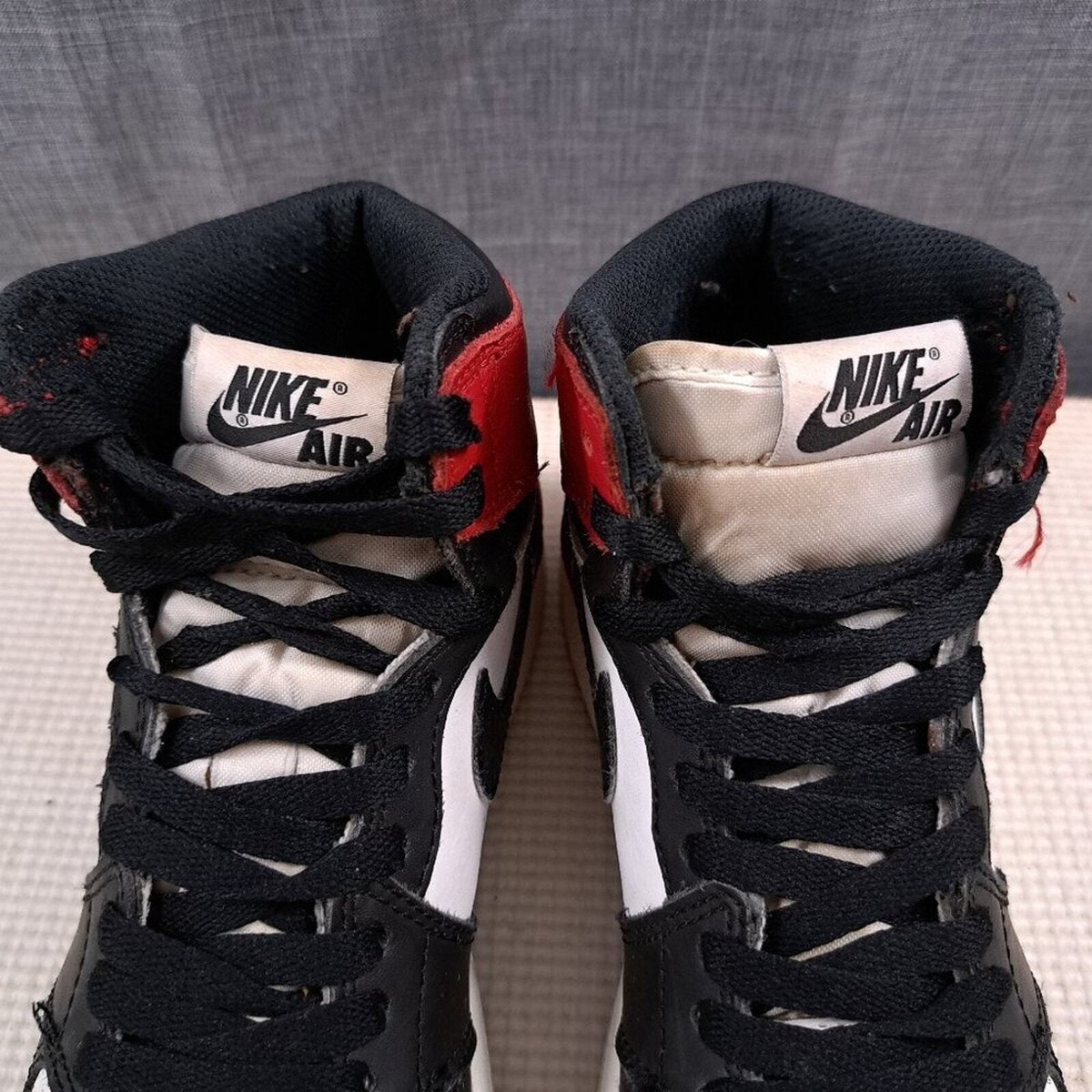 シューズ(男性用) Nike Air Jordan1RetroHigh Black Toe 27.5 Air Jordan 1 Retro 'Black Toe' Release Date. Nike SNKRS