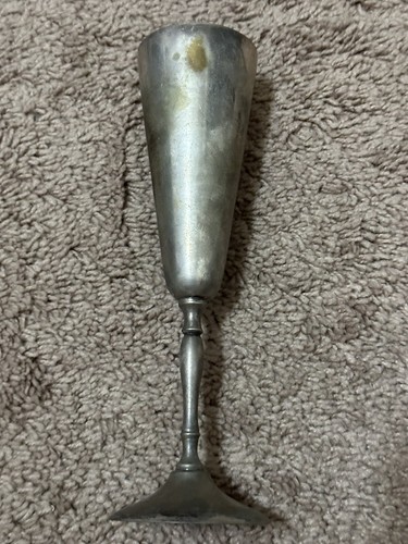 1991 Proteus Champagne Flute- Mardi Gras Krewe Favor - Picture 3 of 4