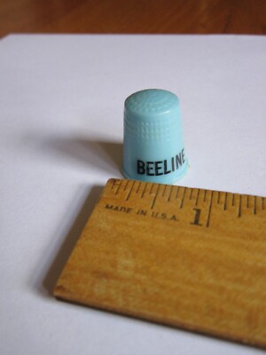 Vintage Thimble Beeline Fashions Blue Plastic USA 4 Sewing Collectible FREE SHIP