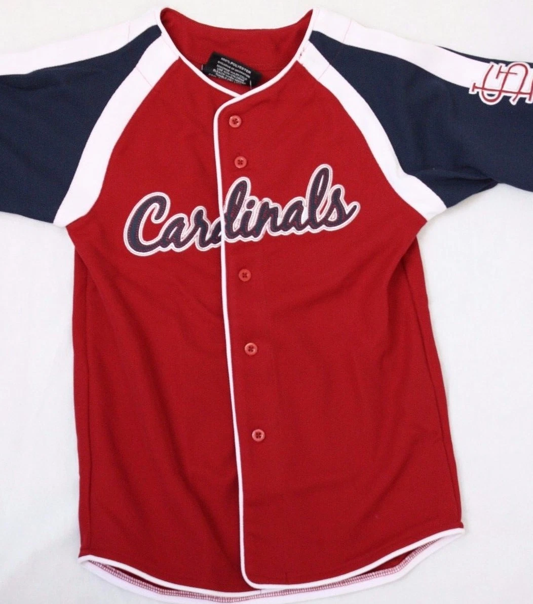 St. Louis Cardinals Kids in St. Louis Cardinals Team Shop 