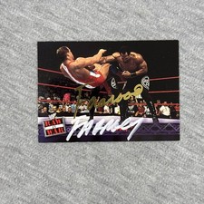 2001 Fleer WWF Raw is War #45 Faarooq Signed IP Auto