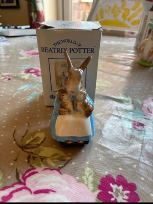 Royal Albert Beatrix Potter Mrs Rabbit & Bunnies Figur BP6 Originalverpackt