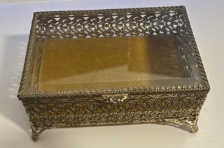 Vintage Regency Ormolu Gold Filigree Beveled Glass Jewelry Casket Trinket Box 6"