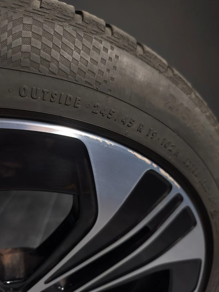 1 Komplettrad Winter 245 45 R19 Mercedes E-Klasse W214 19" Alufelge - Bild 2 von 3