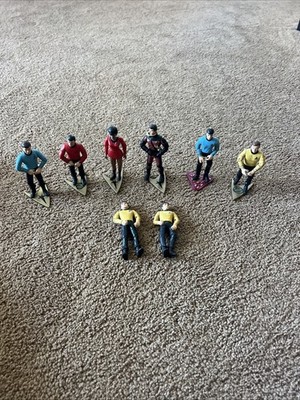 Star Trek Figurine s I DONT KNOW THE SEASON.