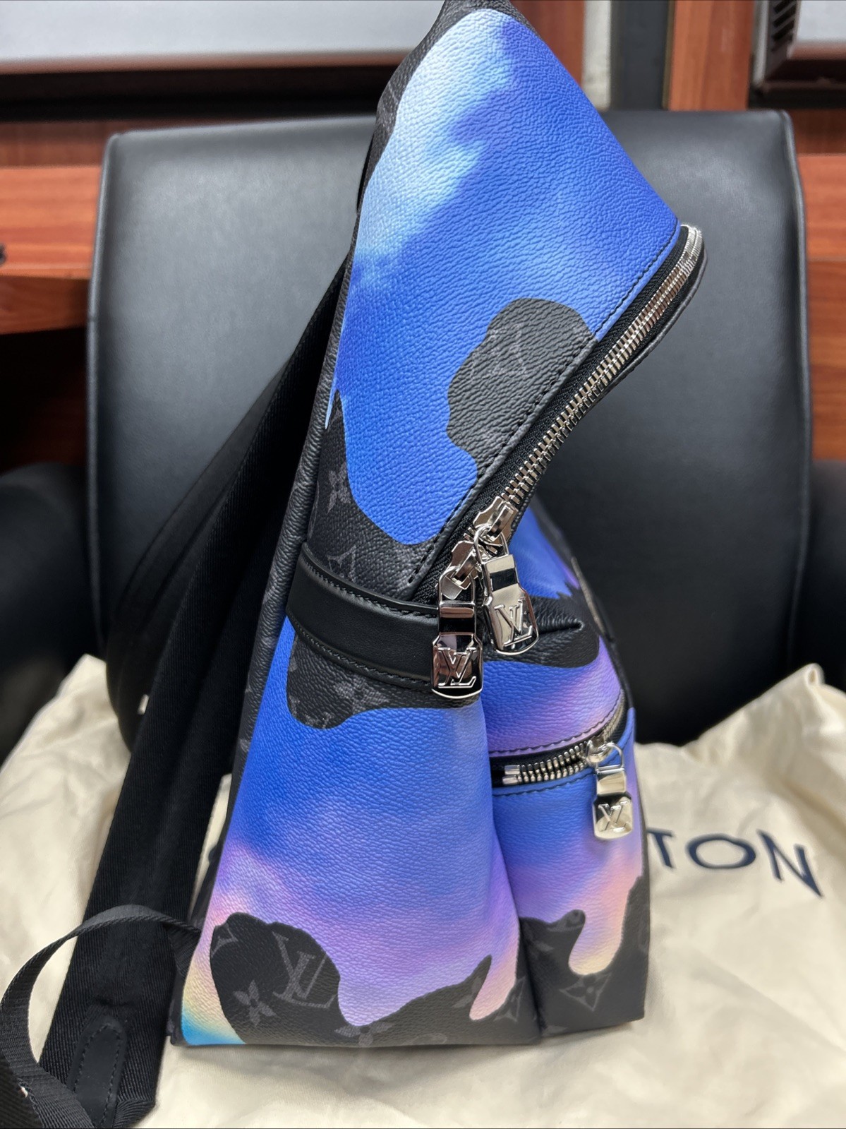 Louis Vuitton Monogram Eclipse Sunrise Discovery … - image 3