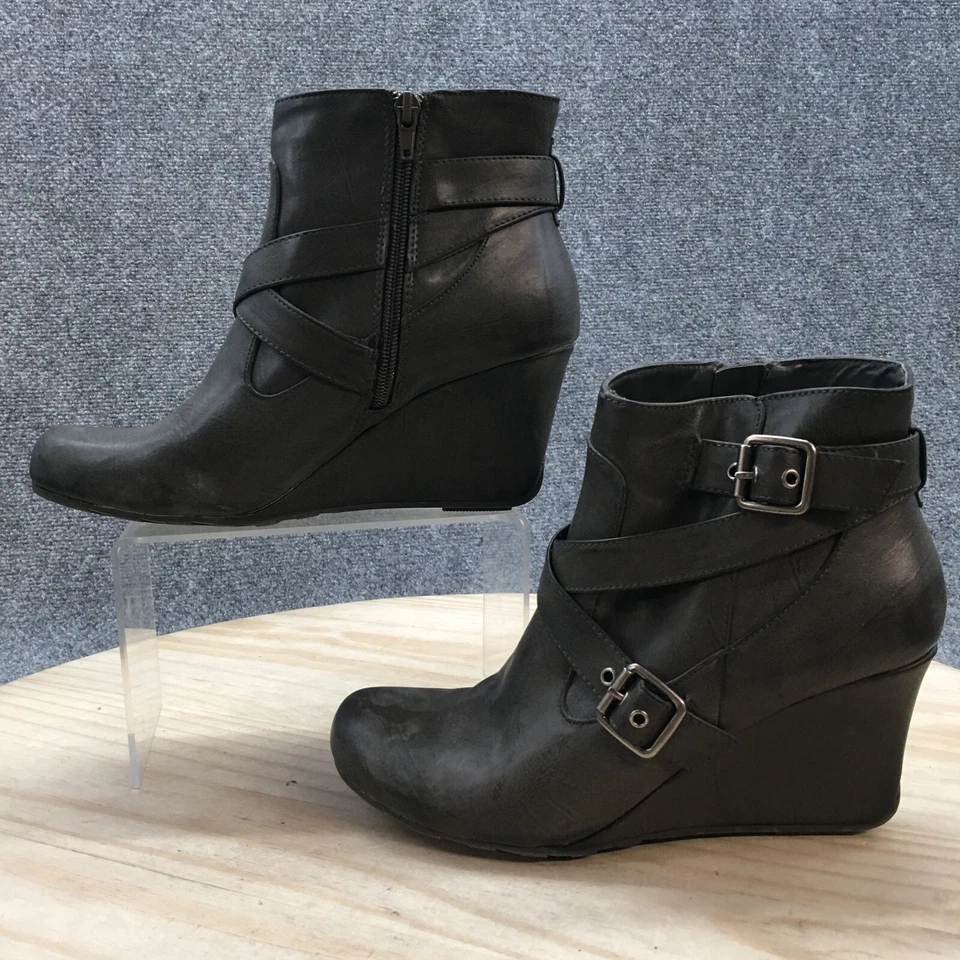 Reaction By Kenneth Cole Boots Womens 9M On The House Heels Ankle Booties Gray - Image 2 of 4