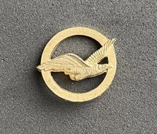 Pratt & Whitney Airline Lapel Pin - Gold tone with Eagle Logo