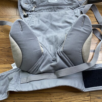 Ergobaby 360 All 4 Positions Baby Carrier Light Gray Sleeping Hood