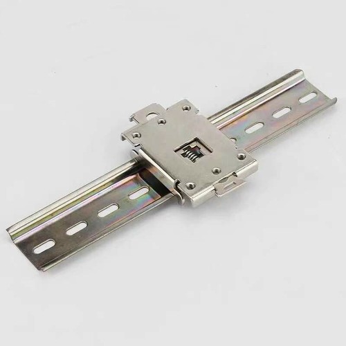 5 Stück kleines SSR Halbleiterrelais 35 mm Schieneneinbaurahmen R99-12 DIN Schnalle - Bild 1 von 3