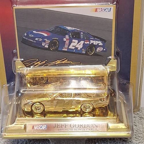 Jeff Gordon #24 Pepsi Chevrolet 1999 Winner's Circle Gold Collection 1:64 - Picture 2 of 5