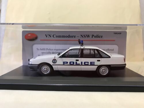 1/43  TRAX Models TRR143F 1988-91 VN Commodore – NSW Police - Zdjęcie 1 z 5