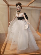 Ashton Drake Covent Garden Gene Marshall 16" Fashion Doll