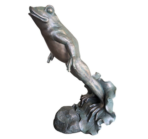 Jumping Spitting Frog Pond Statue Fountain Green Lily Pad Working Expo Inc