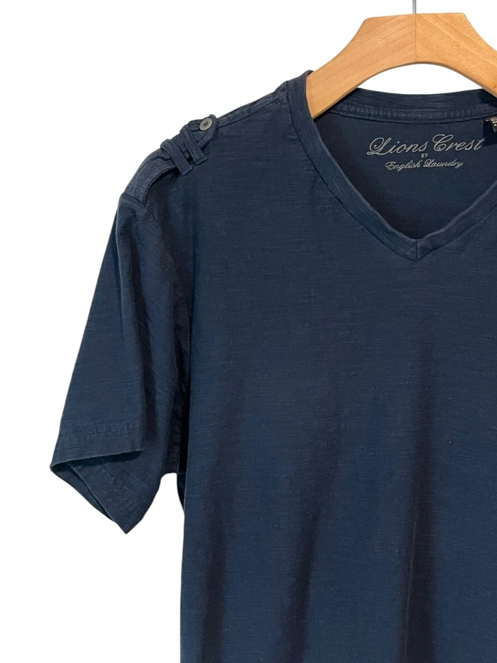 Camiseta de lavandería inglesa Lions Crest para hombre XL azul marino cuello en V camiseta manga corta Foto 2 de 4
