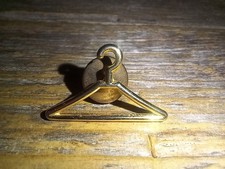 Hanger Lapel Pin - Realistic Gold Tone Clothes Closet Mens Womens Shirts Size "1