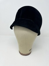 Vintage 1960s Black Cloche Chapeaux Hat