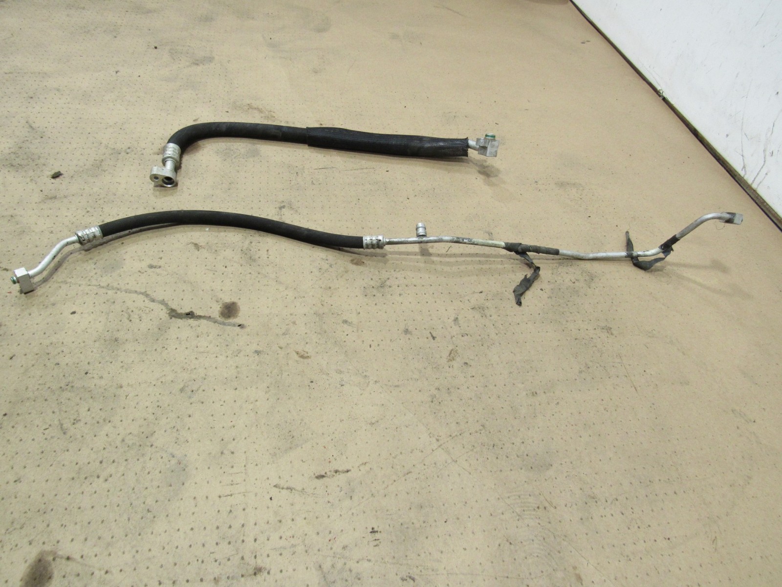 02-06 Maserati Coupe GT 2004 AC A/C Evaporator Pipe Line Tube Hose Set ;
