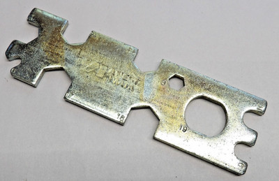 New ANEST IWATA Spray Gun Universal Service Wrench Spanner