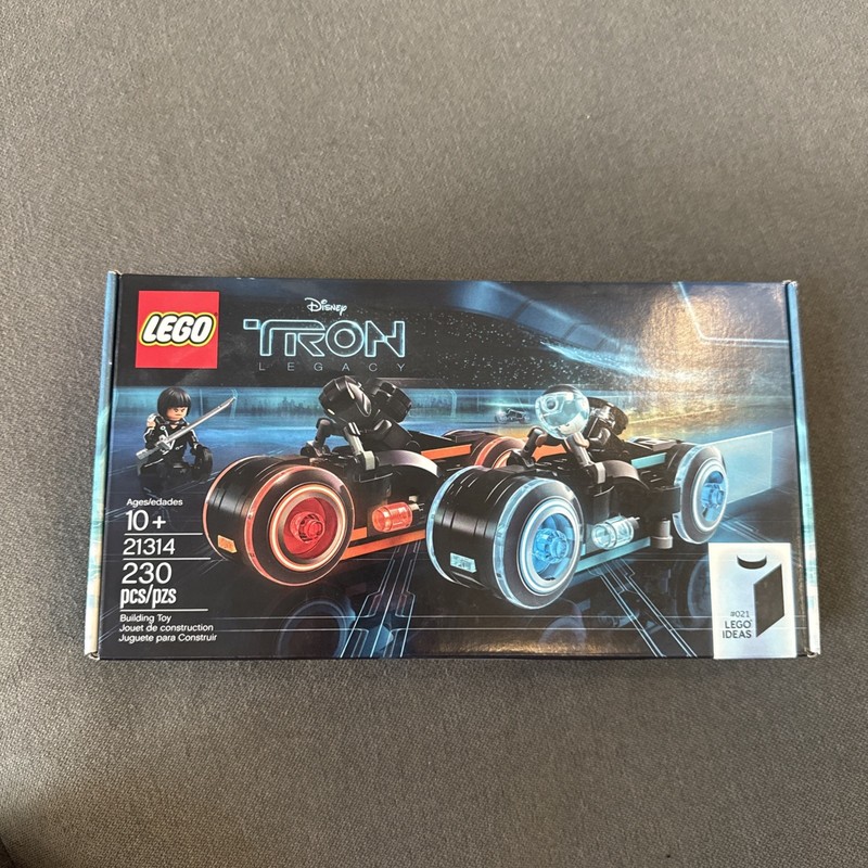 LEGO Ideas: TRON: Legacy (21314)
