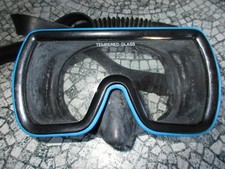 Ikari Snorkeling Face Mask w/ Tempered Glass and Snorkeling Tube