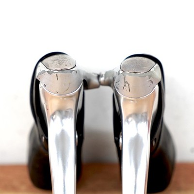 Shimano Dura-Ace ST-7700-B Shifters Silver 2x9-Speed Road Bike