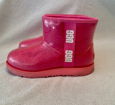 UGG Classic 1112386K Clear Mini II Pink  Kids Boots. Size 5