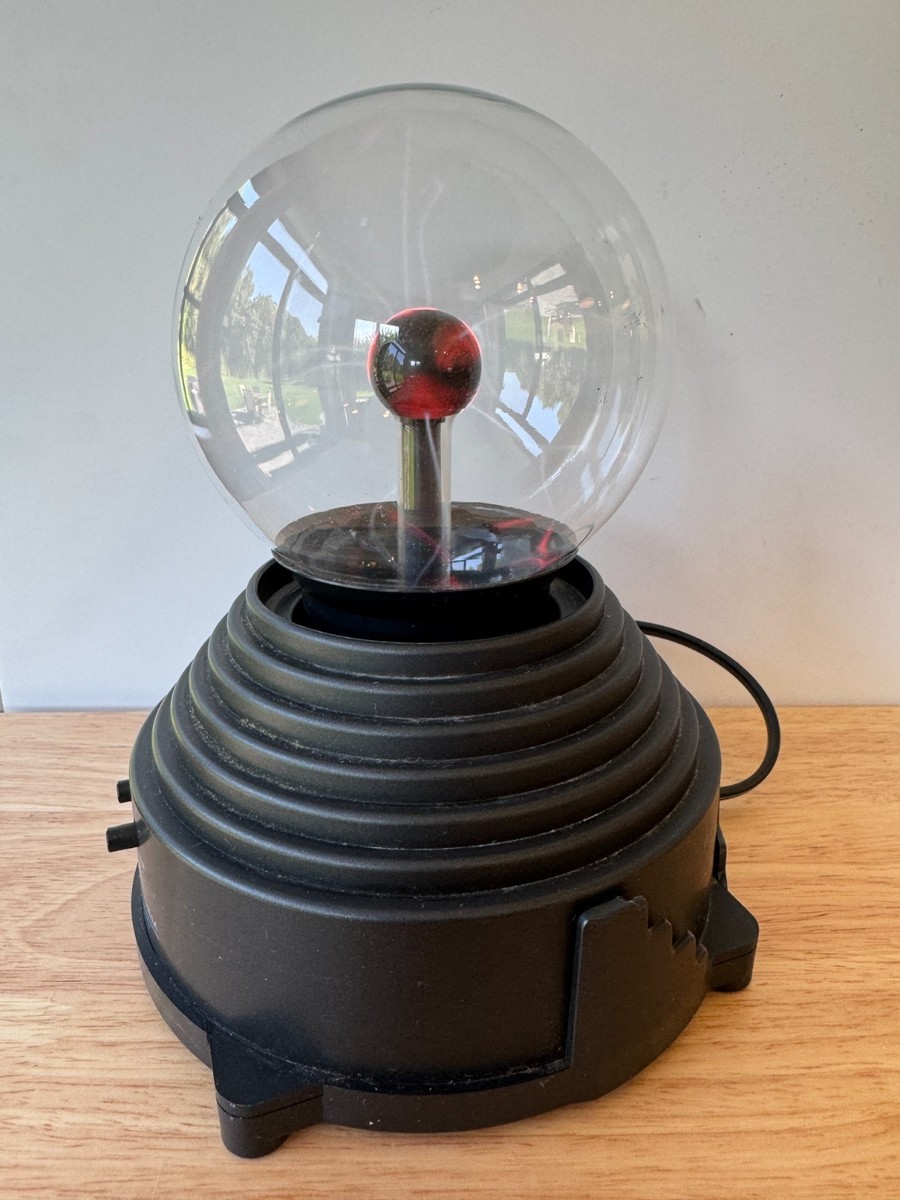 Radio Shack Electric Mega Storm Plasma Globe with Audio Sensor