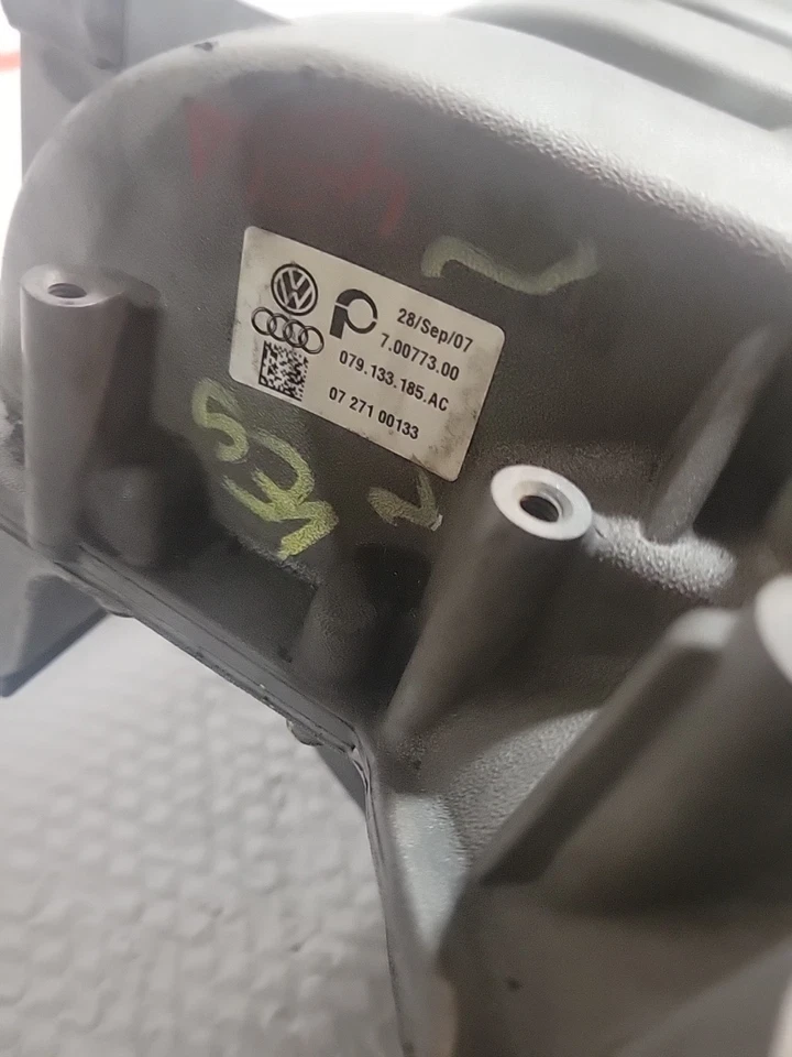 Audi Q7 VW Touareg 2007 2008 4,2 L V8 colector de admisión de aire plenum leer descripción Foto 3 de 4