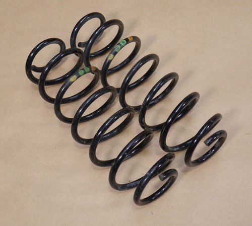 1x original VW Polo 5 V 6R Feder Hinterachse Hinterachsfeder Gelb Grün Orange