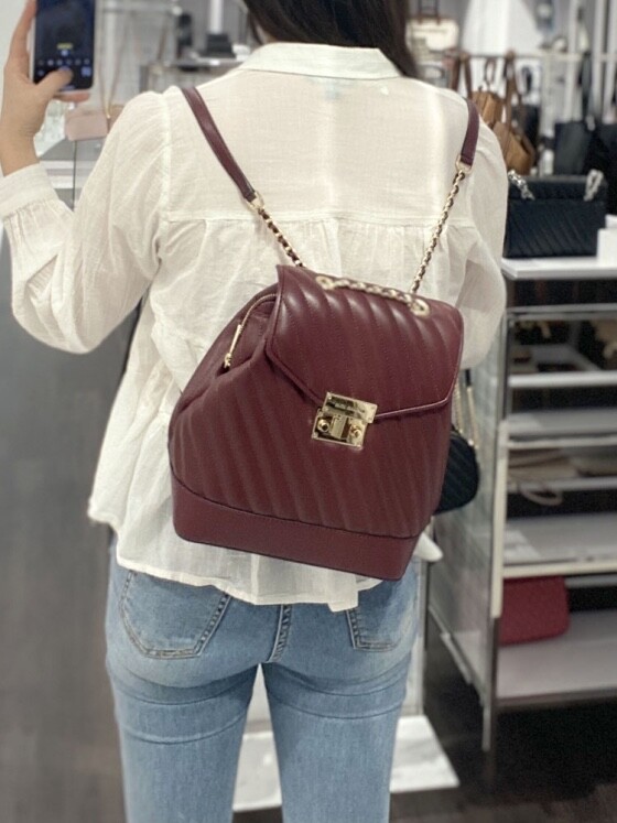 MICHAEL KORS ROSE MEDIUM MERLOT VEGAN LEATHER CHAIN BACKPACK  display picture 2