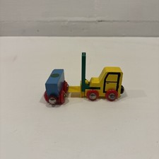 BRIO Wooden Fork Lift Truck /Train 31405-22 Expedition 3 pieces