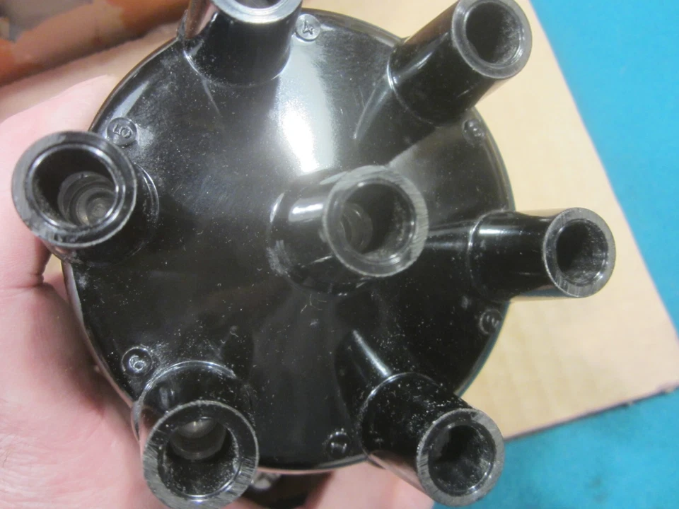 Buick Special 1967-1967 Jeep 6cyl 1966-1967 tapa de distribuidor hecha en Estados Unidos Niehoff Foto 4 de 4