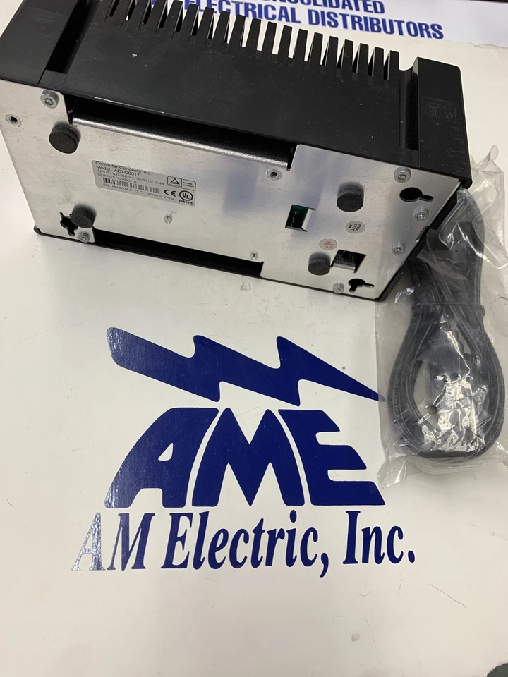 Converter Concept ADXC0017 DC Fuente de alimentación 12 Vdc 1A Cargador de batería (A-3) Foto 2 de 4